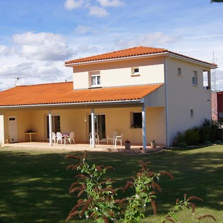 Acaba D'Entrar Bed & Breakfast Le Caylar Exterior photo